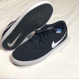 Nike sb shoes